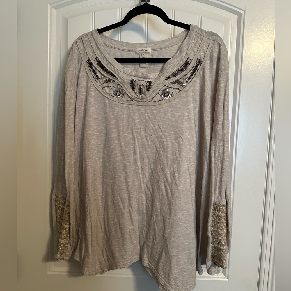 XL Gray Sundance Tshirt. Embroidered sleeves. Bejeweled neckline. Lightweight.